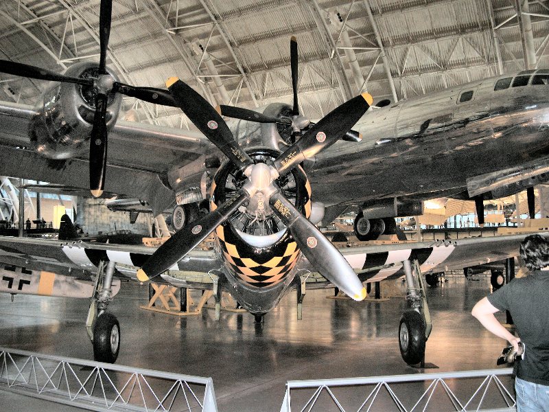 flightMus_126.jpg